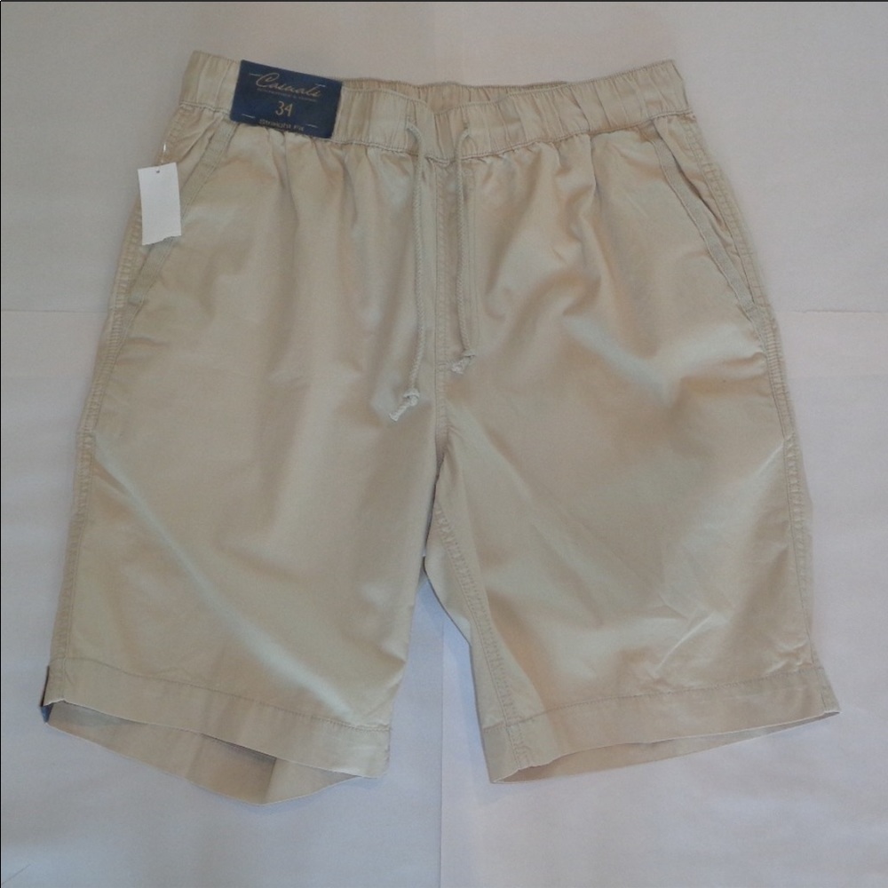 Casuals Roundtree & York’s STRAIGHT FIT Shorts